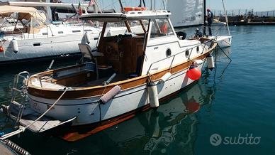 GOZZO COMENA VISIBILE  A   NAPOLI BORGO MARINARI