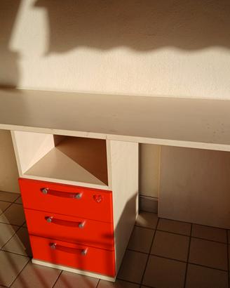 scrivania doppia in legno
