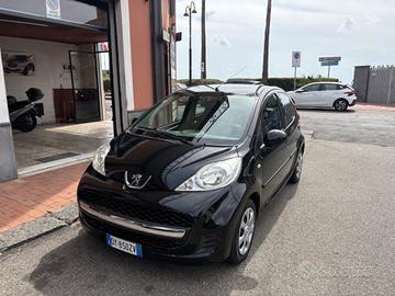Peugeot 107 1.0 68CV 5p. Plaisir 2009