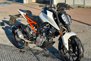 Ktm duke 125 abs 2018
