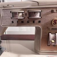 macchina da cucire Singer 740 con mobiletto