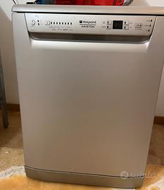 Lavastoviglie hotpoint Ariston
