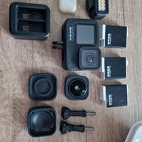 GoPro HERO9 Black + Ob. MOD + luce + multi charger