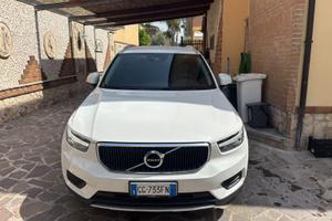 Volvo cx40