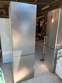 Frigorifero combinato BOSCH grande semi nuovo 