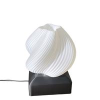 Lampada Design Moderno Stampata in 3D