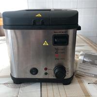 Friggitrice elettrica  a  “olio”. ( no aria)