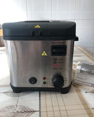 Friggitrice elettrica  a  “olio”. ( no aria)