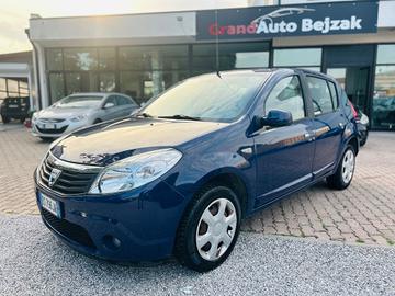 Dacia Sandero 1.4 8V GPL Lauréate
