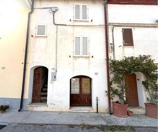 NEL CUORE DI ALTIDONA - CASA SINGOLA da RISTRUTTUR