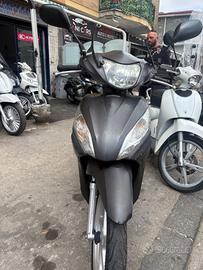 Honda Vision 50 4 tempi