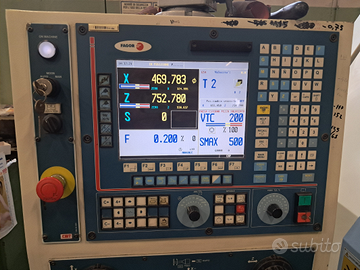 Tornitore controllo Fagor a tre assi