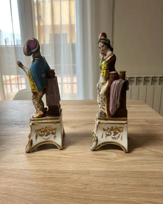 Statuette del 19 secolo in porcellana