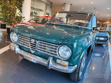 Alfa Romeo Giulia 1300