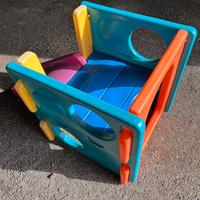 Gioco bambini con scivolo Little Tikes