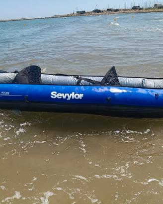 canoa gonfiabile 