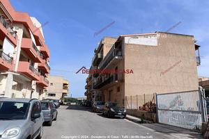 Locale, Casteldaccia.