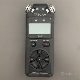 Registratore Tascam DR-05