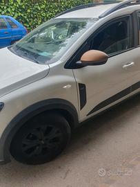 dacia jogger 7 posti