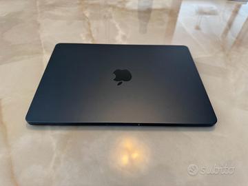 MacBook Air M3 13 pollci, 16 GB, 512 GB