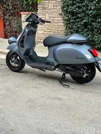 Vespa gtv 310 grey