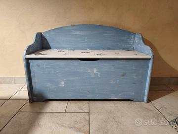 Cassapanca portagiochi artigianale in legno – deco