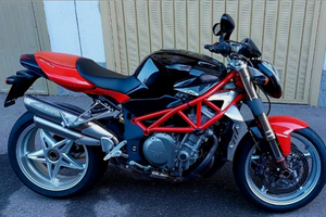 Agusta Brutale 910 S