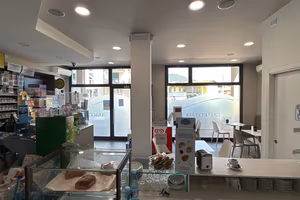 Tabaccheria con caffetteria e distributore H24