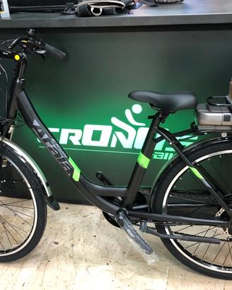 Bicicletta elettrica atala come nuova