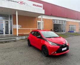 Toyota Aygo 1.0 VVT-i 69 CV 5 porte x-play
