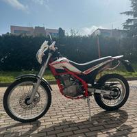 Beta Alp 200 – 02/2025 – 2952 km – come nuova