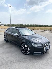 AUDI A3 S-LINE TETTO PANORAMICO 2.0 TDI 150 CV