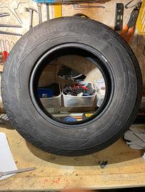 Gomme 215 75 r16C per camper e furgone