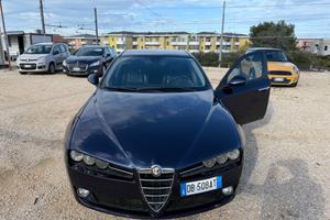 Alfa Romeo 159 1.9 JTD PELLE/Navi/ 1.999€