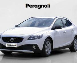 VOLVO V40 Cross Country V40 CROSS COUNTRY D3 MOM