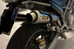 Ducati monster dark 620