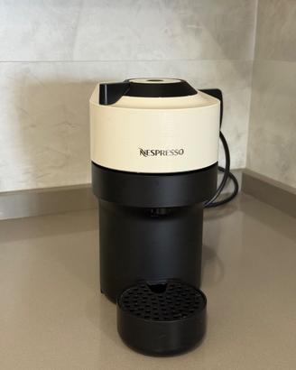 Macchina caffè Nespresso Vertuo Pop