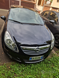 Opel corsa 1.2 benzina gpl
