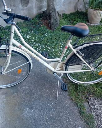Bicicletta da donna Atala