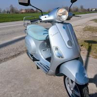 vespa 125 lx  