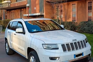Jeep Grand Cheerokee 3.0 V6 equipaggiamento SUMMIT