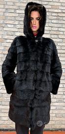 Pelliccia di Visone nero con cappuccio