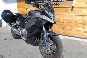 HONDA VFR 800 CROSSRUNNER