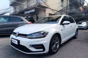 Volkswagen Golf 1.5 TSI DSG R-LINE Sport 150 CV