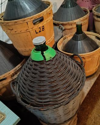 attrezzatura per vino
