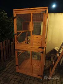 Cuccia per gatti da esterno in legno