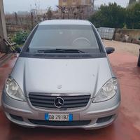 Mercedes Classe A da riparare