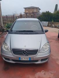 Mercedes Classe A da riparare