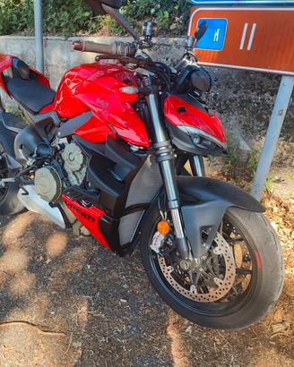 Ducati street fighter 