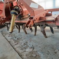 Erpice rotante kuhn 255 cm di larghezza